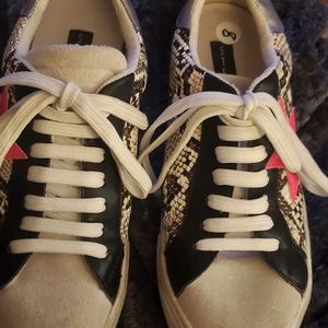 Steven by Steve Madden Rubie Comfort Sneakers, Women's Size 8